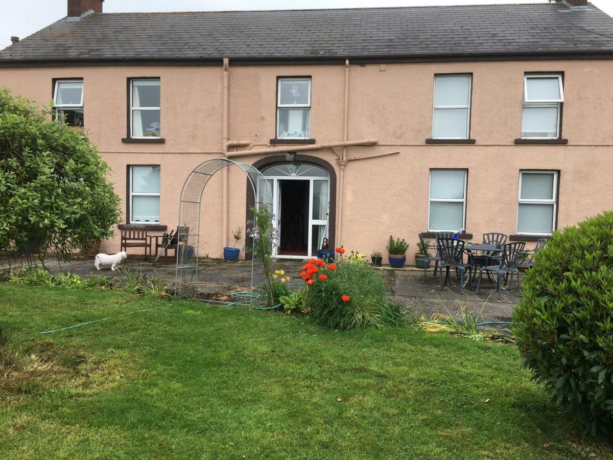 Glenfield Bed & Breakfast Ballymena Exterior photo